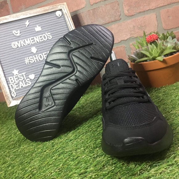 Under Armour / New under Armour UA BGS ESSENTIAL Size 6.5 Women’s / Youth 5 - Picture 7 of 8